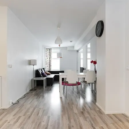 Kotimaailma - Eerikinkatu 43 * Helsinki